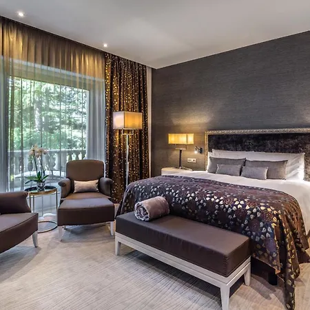 Eden A Member Of Leading Of The World Hotell