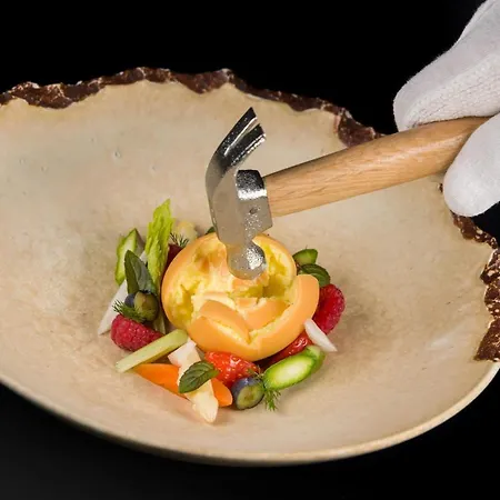 Eden A Member Of Leading Of The World Hotell